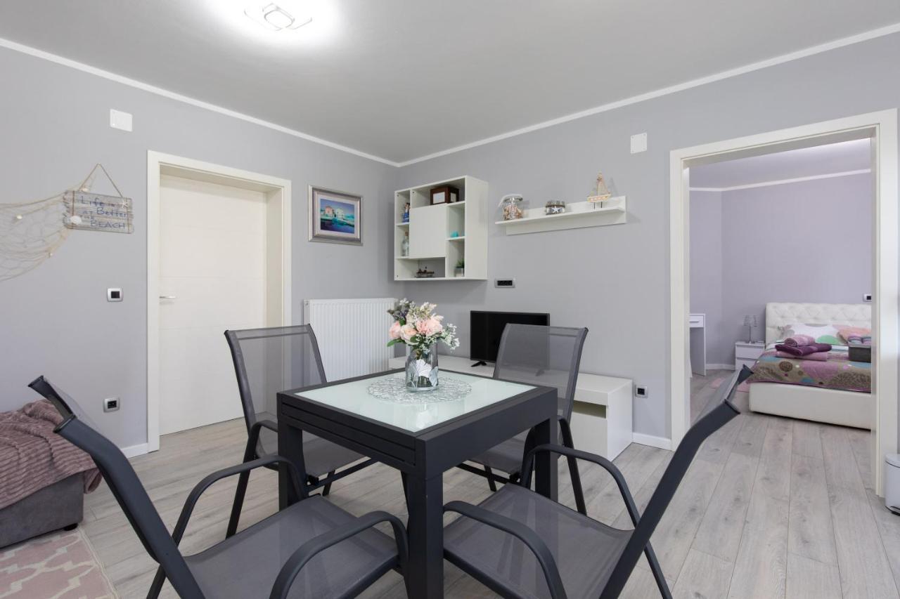 Apartment Odore Di Mare With Beautiful Garden クルク エクステリア 写真